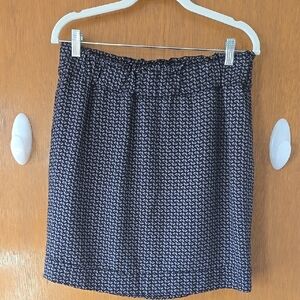 The Gap Maturnity Size Medium Elegant Black Patterned Skirt